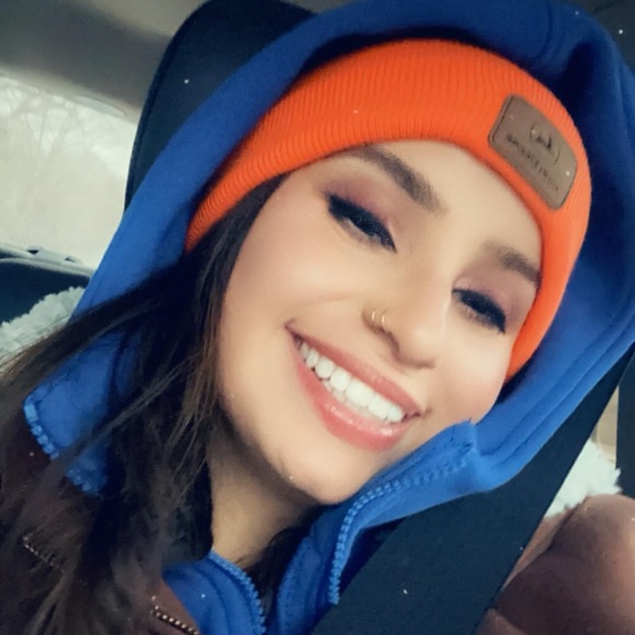 Meet your Posher, Jess - Picture 4 of 6